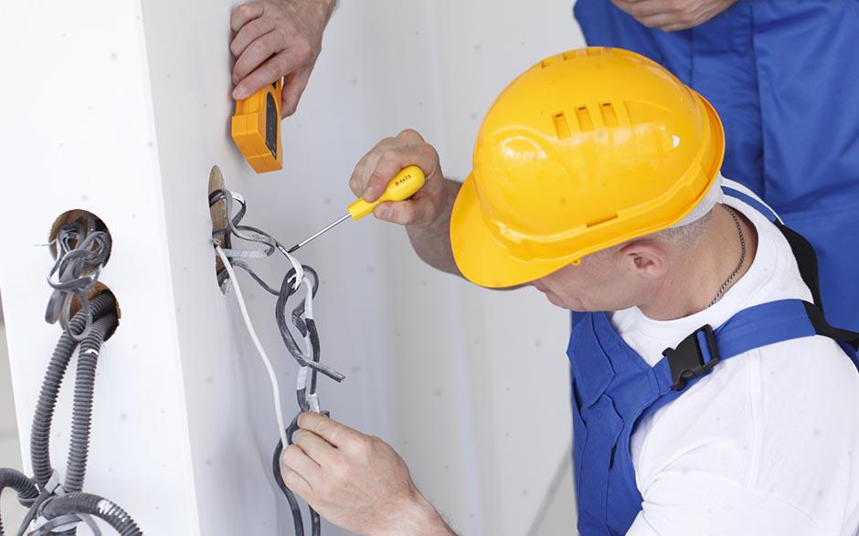 électricien dans le bâtiment Paris 4